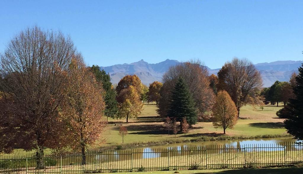 Sani Window B&B And Self Catering Underberg Exterior foto